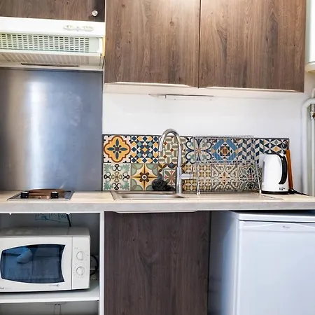 Le Henri Iv- Studio Pratique A Apartment *